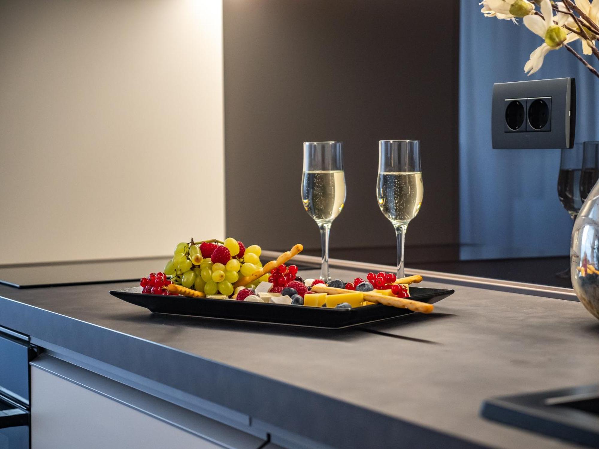 Novos Aparthotel บูคาเรสต์ ภายนอก รูปภาพ
